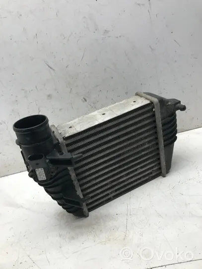 Audi A6 S6 C6 4F Starpdzesētāja radiators 4F0145805AC