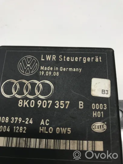 Audi A5 8T 8F Sterownik / Moduł świateł LCM 8K0907357B