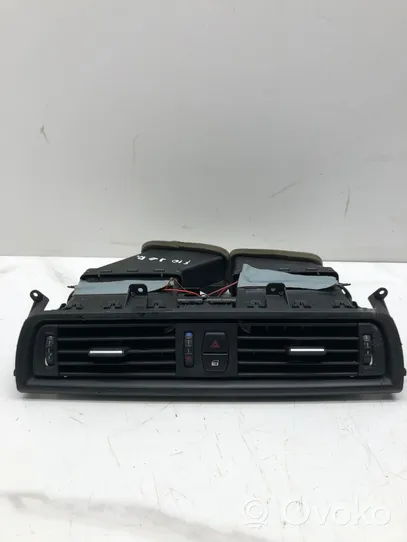 BMW 5 F10 F11 Dash center air vent grill 16828110