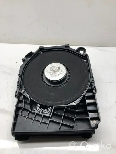 BMW 3 E92 E93 Subwoofer-bassokaiutin 9143986