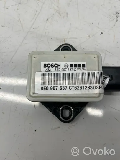 Audi A4 S4 B7 8E 8H Capteur de vitesse de lacet d'accélération ESP 8E0907637C