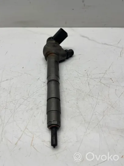 Audi A5 8T 8F Injecteur de carburant 03L130277J