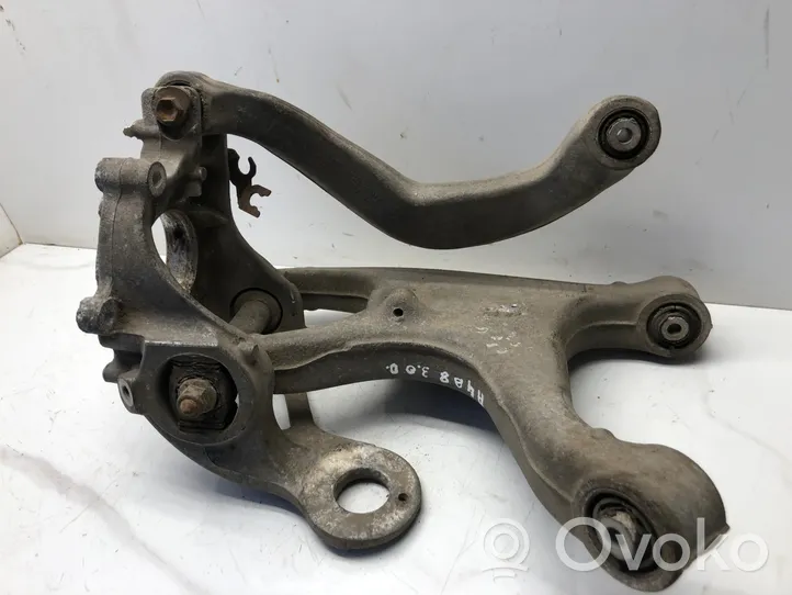 Audi A4 S4 B8 8K Pivot de moyeu arrière 8K0505312J