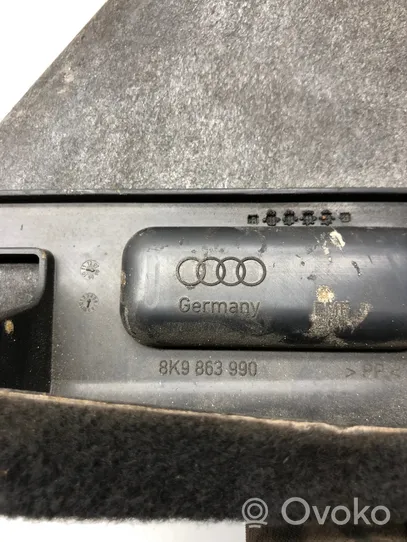 Audi A4 S4 B8 8K Tavaratilan/takakontin alempi sivuverhoilu 8K9863990