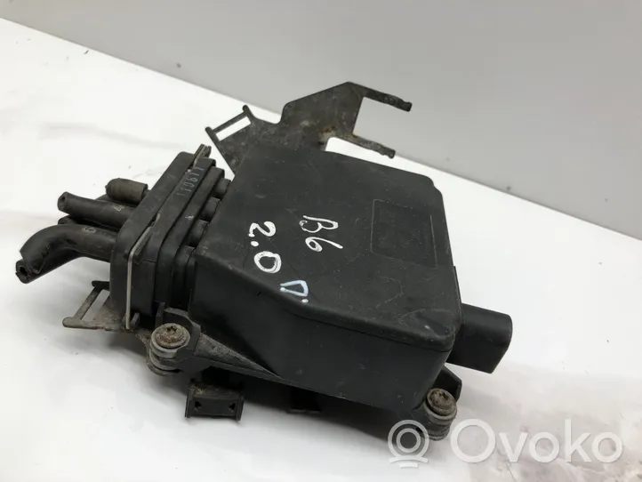 Volkswagen PASSAT B6 Turbo solenoid valve 3C0906625