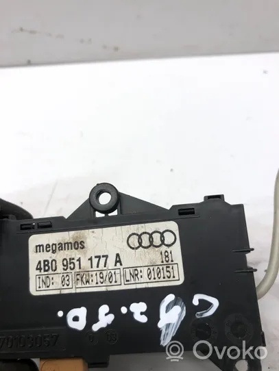 Audi A6 Allroad C5 Boîtier module alarme 4B0951177A