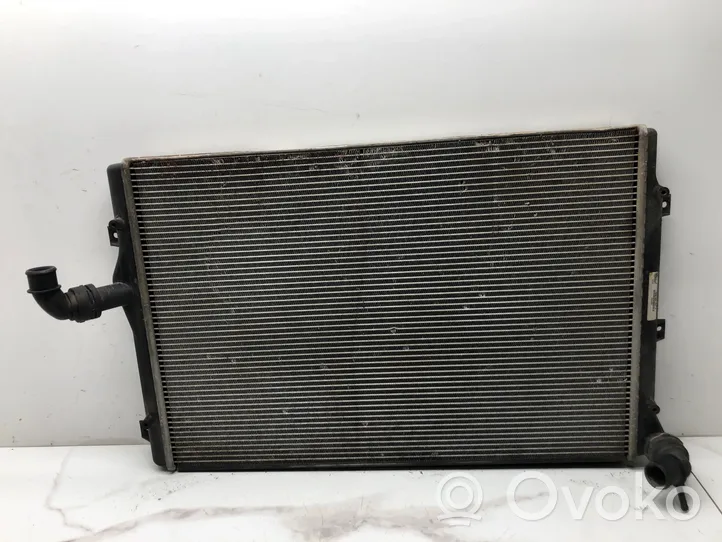 Volkswagen Golf V Coolant radiator 1K0121251M