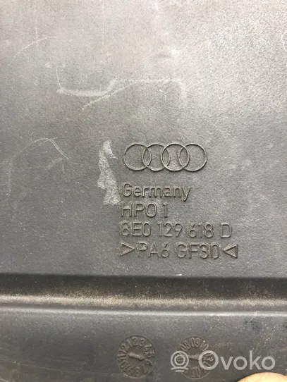 Audi A4 S4 B6 8E 8H Ilmanoton kanavan osa 8E0129618D