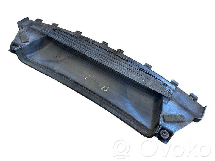 7637050 BMW X5 F15 Radiator trim, 40.00 € | RRR