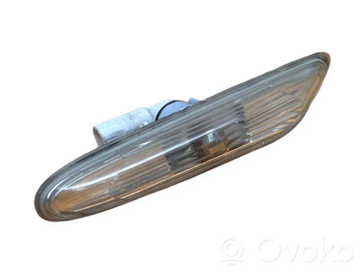 BMW 3 E90 E91 Front fender indicator light 6932997