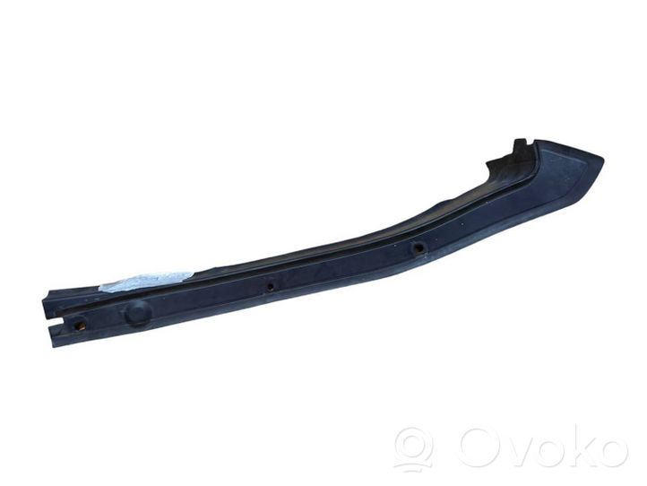 BMW 3 F30 F35 F31 Передняя уплотнительная резина (на кузове) 51767264273