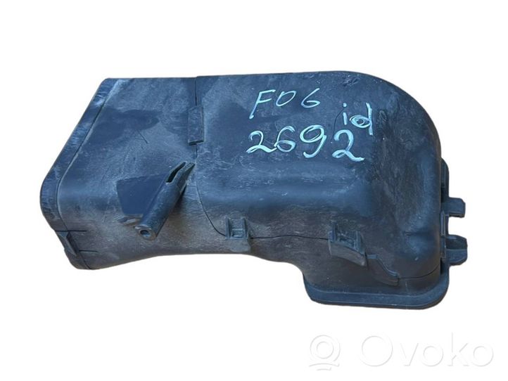 BMW 6 F12 F13 Część rury dolotu powietrza 13717577471