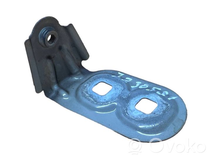 BMW 6 F12 F13 Supporto di montaggio del parafango 7230581