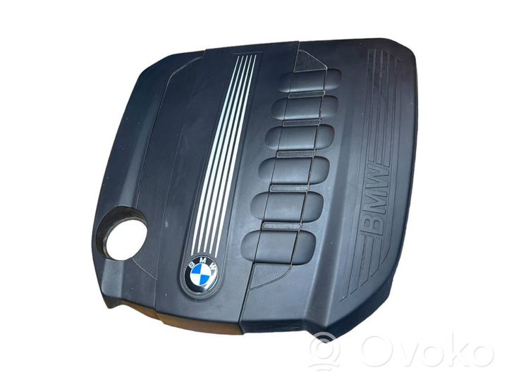 BMW 5 F10 F11 Copri motore (rivestimento) 13717800575