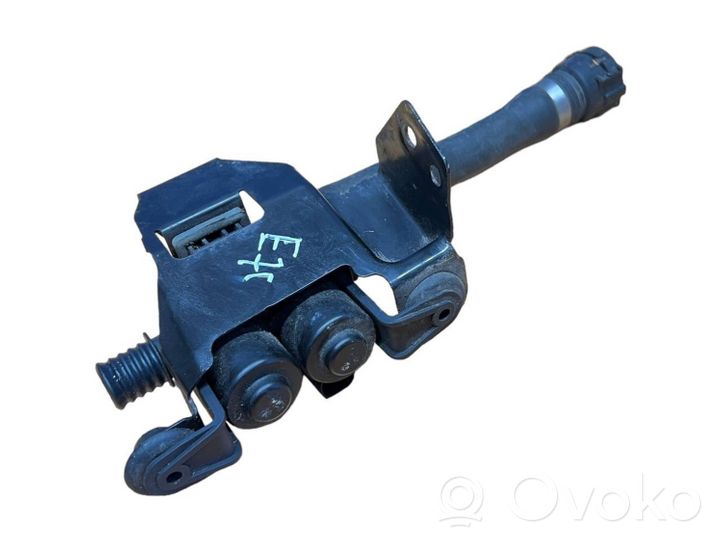 64116910544 BMW X5 E70 Coolant heater control valve, 60.00 € | RRR