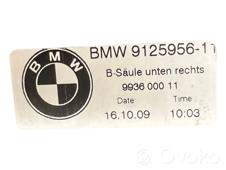 BMW 7 F01 F02 F03 F04 B-pilarin verhoilu (alaosa) 9139244