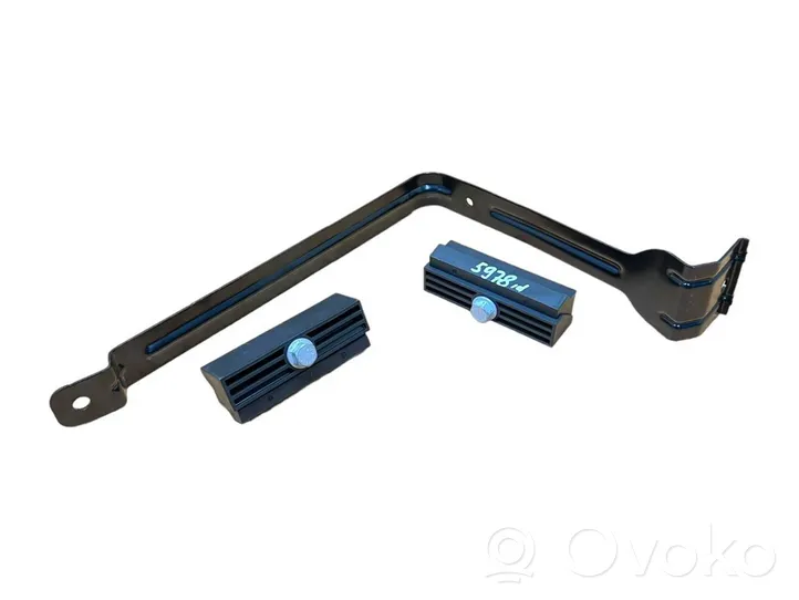 BMW 5 F10 F11 Support batterie 61217609962