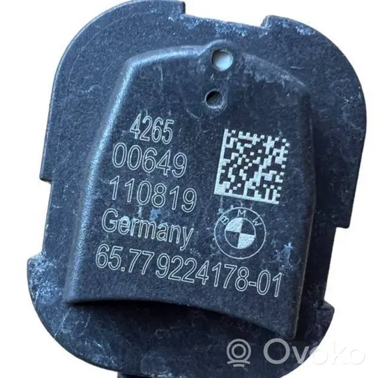 BMW 5 F10 F11 Czujnik uderzenia Airbag 65779224178