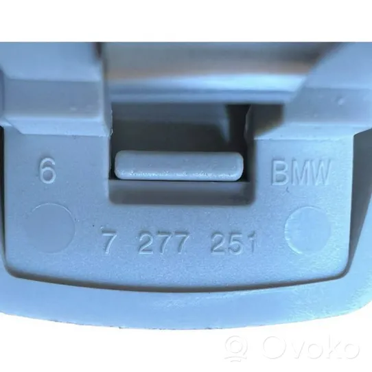 BMW 3 G20 G21 Support de crochet/clip pare-soleil 7277251