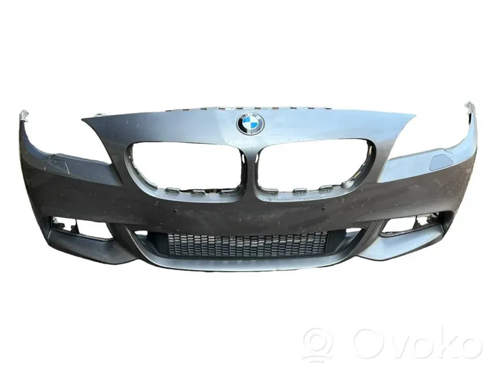 BMW 5 F10 F11 Передний бампер 8048626