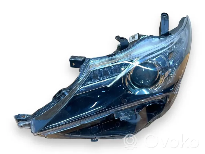 Toyota Auris E180 Headlight/headlamp 8115002E21