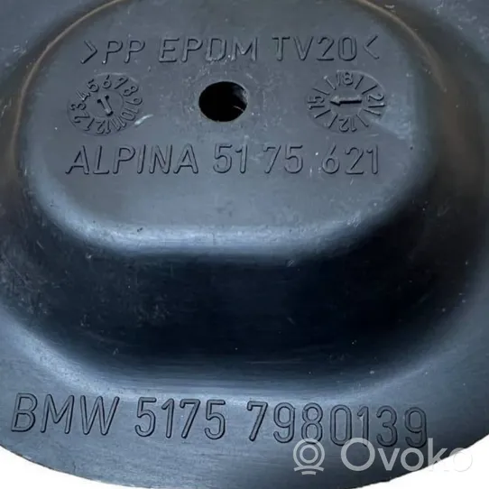 BMW 5 F10 F11 Altra parte del vano motore 51757980139