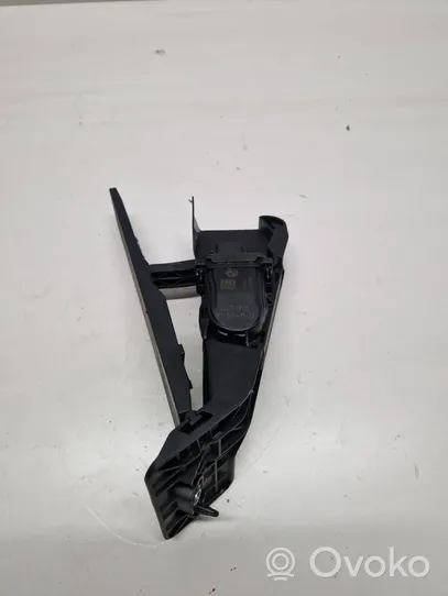 BMW X6 F16 Pedal del acelerador 6853175