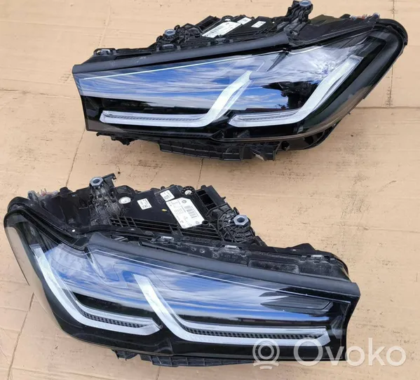 BMW 5 G30 G31 Lot de 2 lampes frontales / phare 8082655