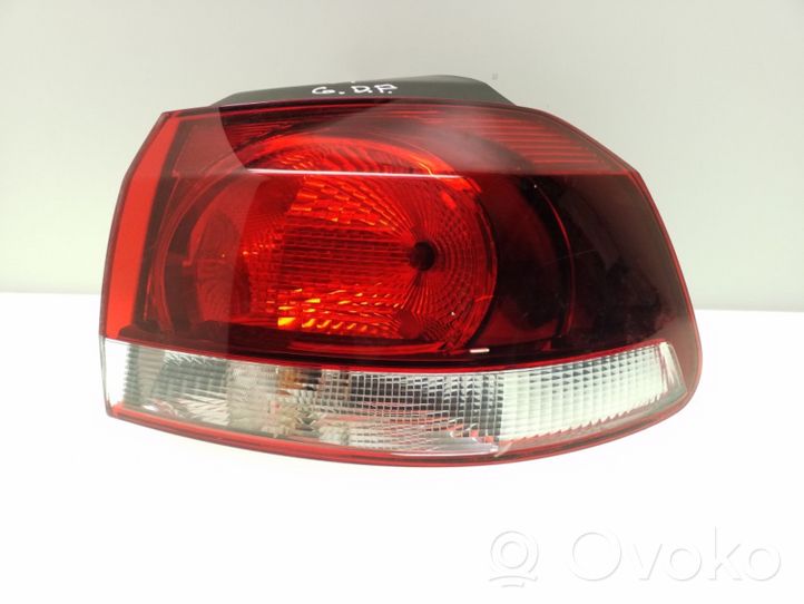 Volkswagen Golf VI Lampa tylna 5K0945258