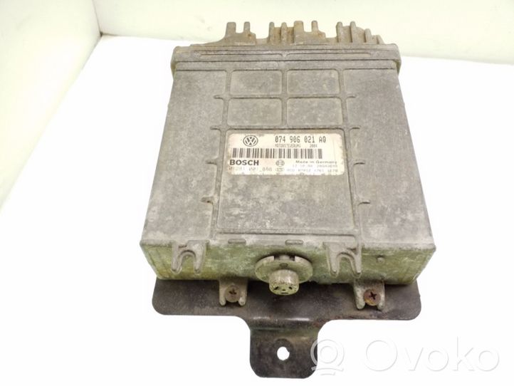 Volkswagen II LT Sterownik / Moduł ECU 074906021AQ