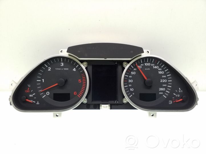 Audi A6 S6 C6 4F Speedometer (instrument cluster) 4F0920900S