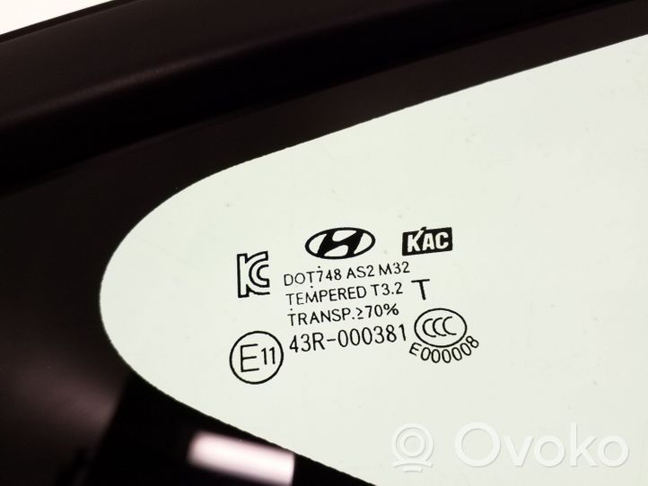 Hyundai ix35 Vetro del deflettore posteriore 43R000381