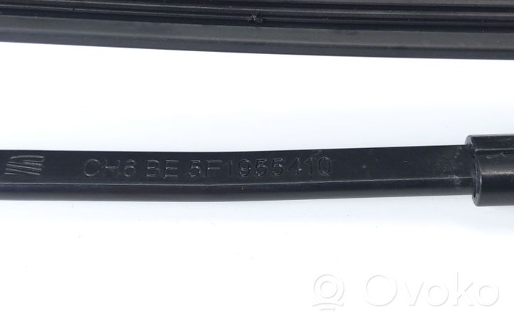 Seat Leon (5F) Ramię wycieraczki szyby przedniej / czołowej 5F1955410