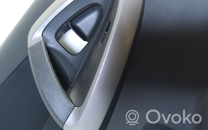 Toyota RAV 4 (XA30) Boczki / Poszycie drzwi tylnych 67788X1302