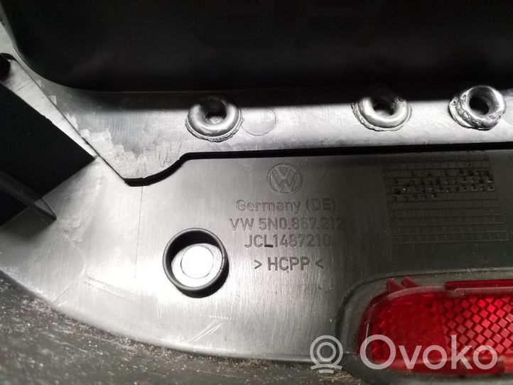 Volkswagen Tiguan Takaoven verhoilu 5N0867212