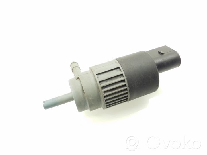 Nissan Qashqai Pompe de lave-glace de pare-brise 