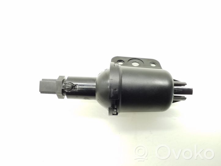 BMW 7 E65 E66 Luce interna per portiera anteriore 8379697