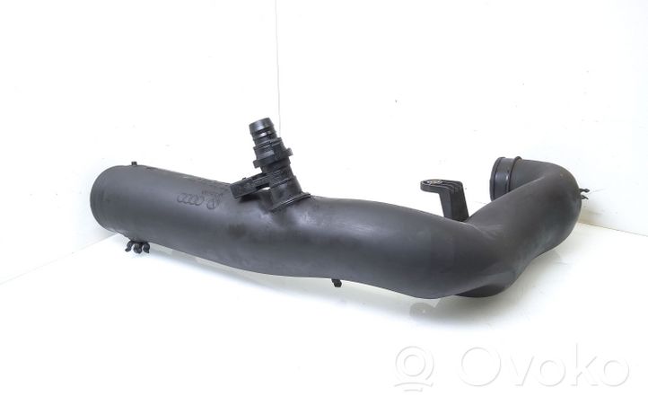 Volkswagen Golf V Tube d'admission de tuyau de refroidisseur intermédiaire 1K0129654