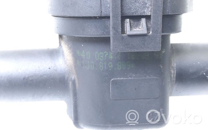 Audi A4 S4 B8 8K Valvola di regolazione del liquido di raffreddamento e del riscaldatore 1J0819809