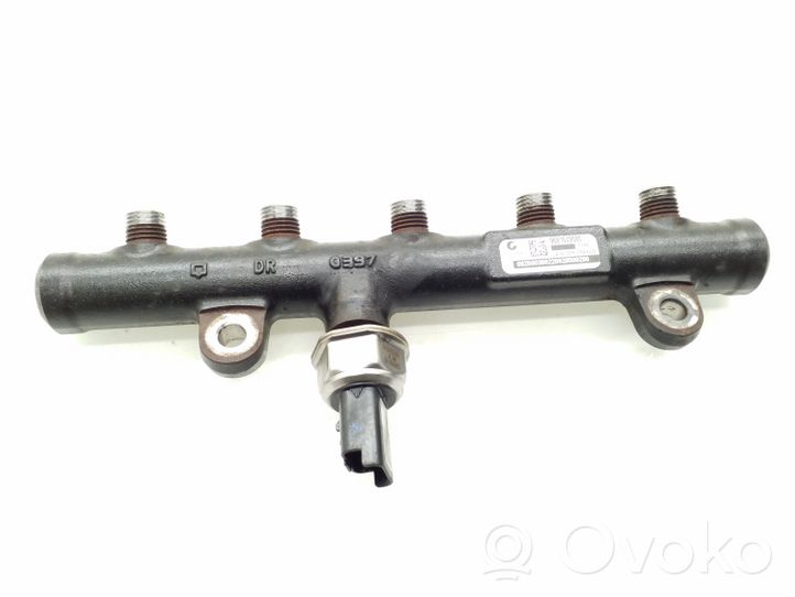 Ford Kuga I Tuyau de conduite principale de carburant 9681649580