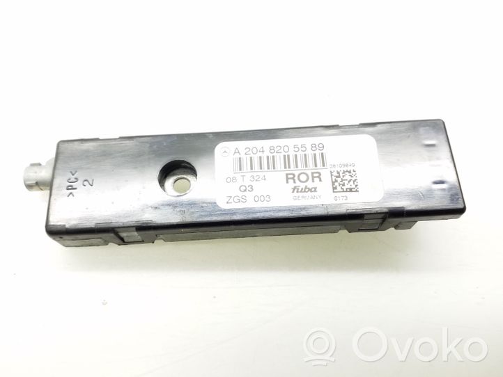 Mercedes-Benz C W204 Antenos stiprintuvas A2048205589