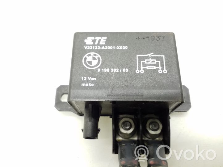 BMW 5 F10 F11 Ignition relay 9198302