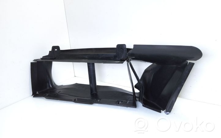 Ford Focus Déflecteur d'air de radiateur de refroidissement BM518314CC