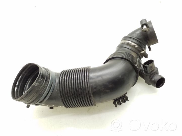 Volkswagen Polo V 6R Parte del condotto di aspirazione dell'aria 3C0129654AG