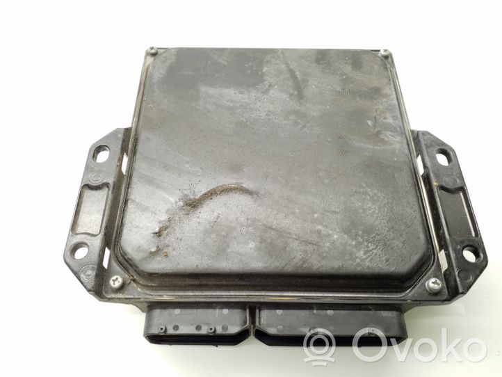 Nissan Pathfinder R51 Variklio valdymo blokas 2758304700