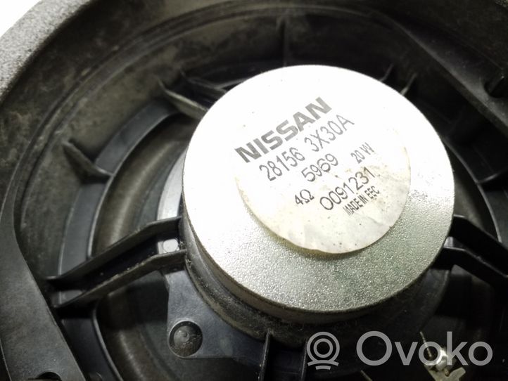 Nissan Navara D40 Głośnik drzwi tylnych 281563X30A