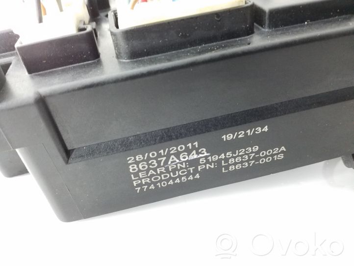 Mitsubishi ASX Fuse module 8637A643