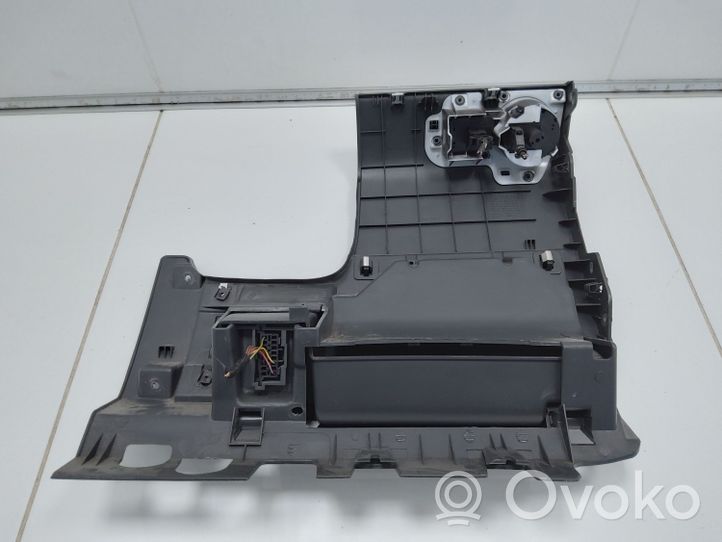 Volkswagen Touran II Garniture panneau inférieur de tableau de bord 1T1858365