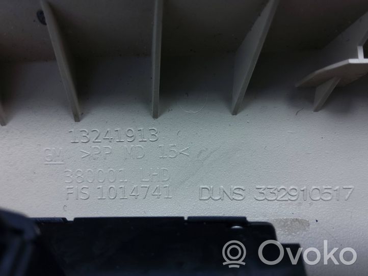 Opel Insignia A Inny element deski rozdzielczej 13241913