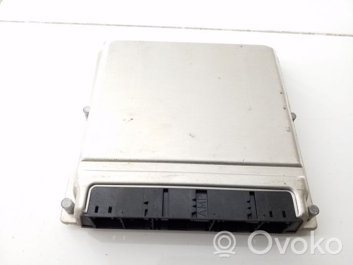 Mercedes-Benz ML W163 Calculateur moteur ECU A6121533279